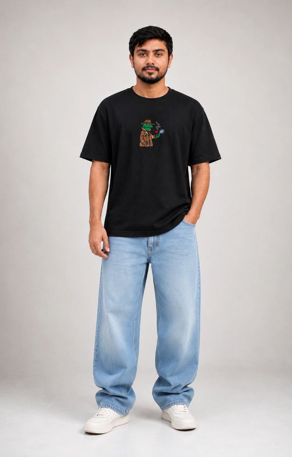 Detective Frog Embroidery Oversized T-Shirt