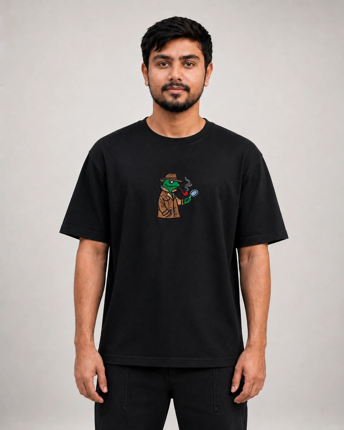 Detective Frog Embroidery Oversized T-Shirt