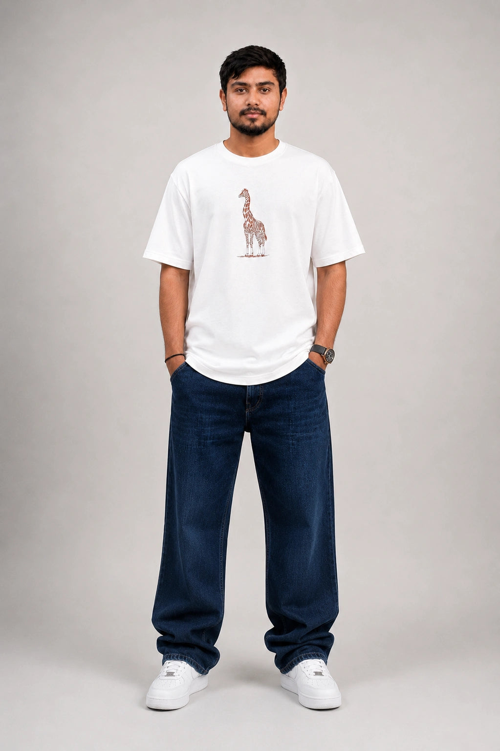 Elegant Giraffe Embroidery Oversized T-Shirt