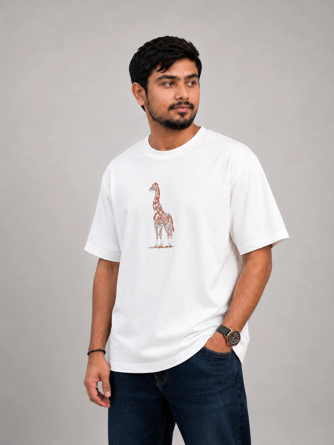 Elegant Giraffe Embroidery Oversized T-Shirt